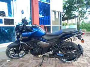 ইয়ামাহা এফজেডএস ভি৩ ২০২১ ব্লু