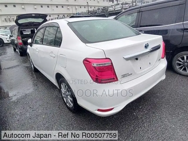 Toyota Axio 2021 White