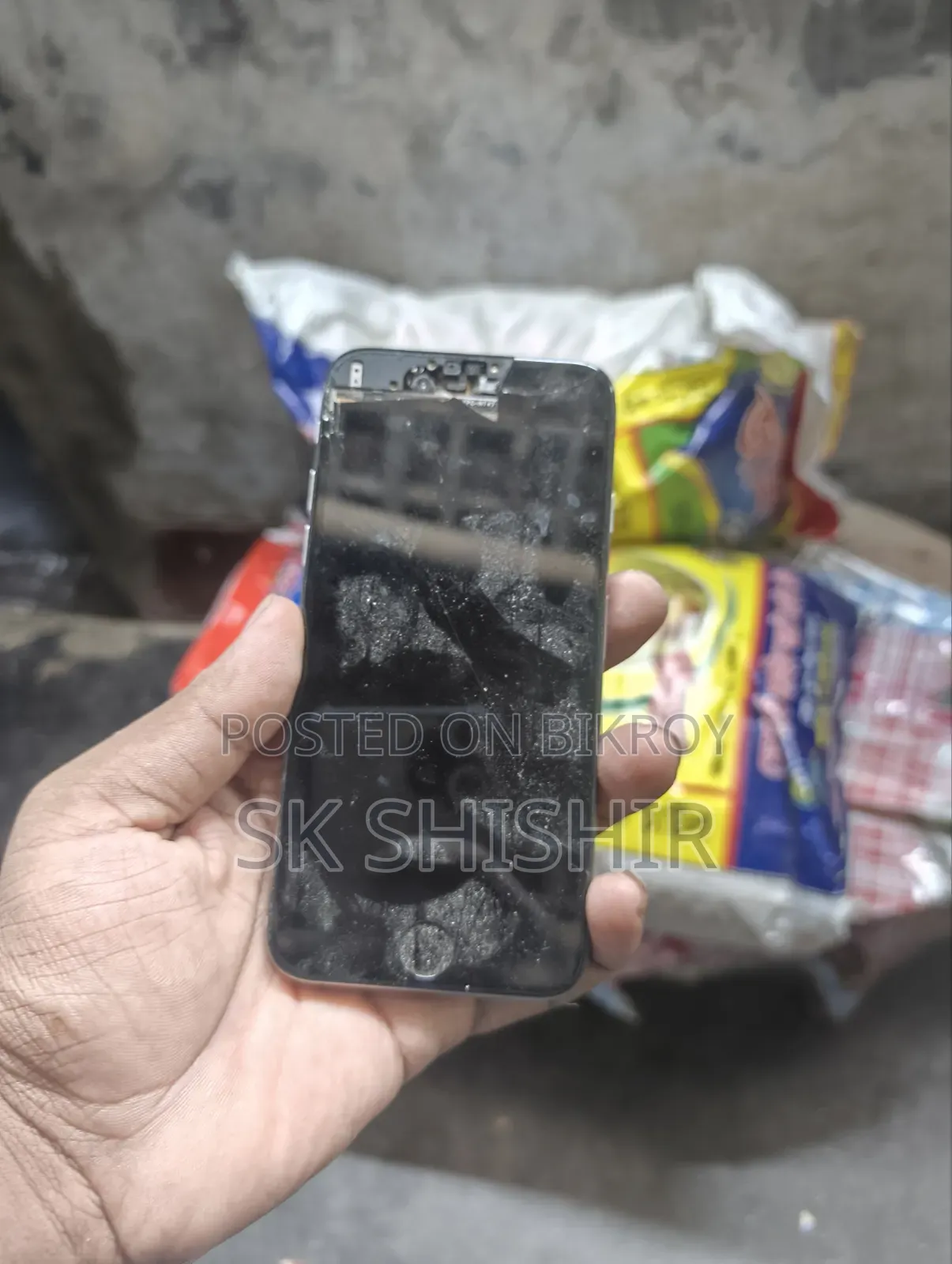 অ্যাপল আইফোন ৬ ৬৪ জিবি হোয়াইট