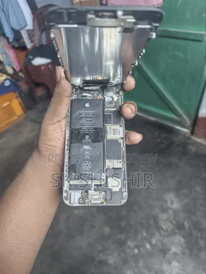 অ্যাপল আইফোন ৬ ৬৪ জিবি হোয়াইট