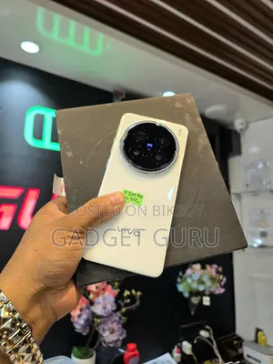 ভিভো এক্স২০০ প্রো ৫১২ জিবি হোয়াইট