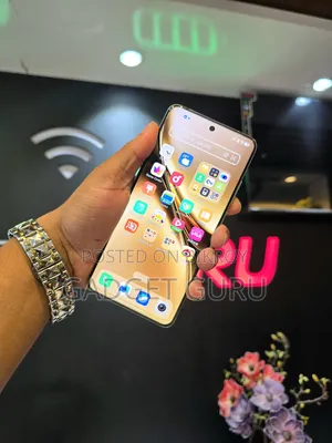 ভিভো এক্স২০০ প্রো ৫১২ জিবি হোয়াইট