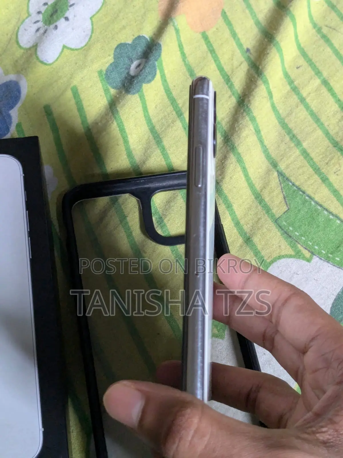 অ্যাপল আইফোন ১১ প্রো ম্যাক্স ২৫৬ জিবি হোয়াইট