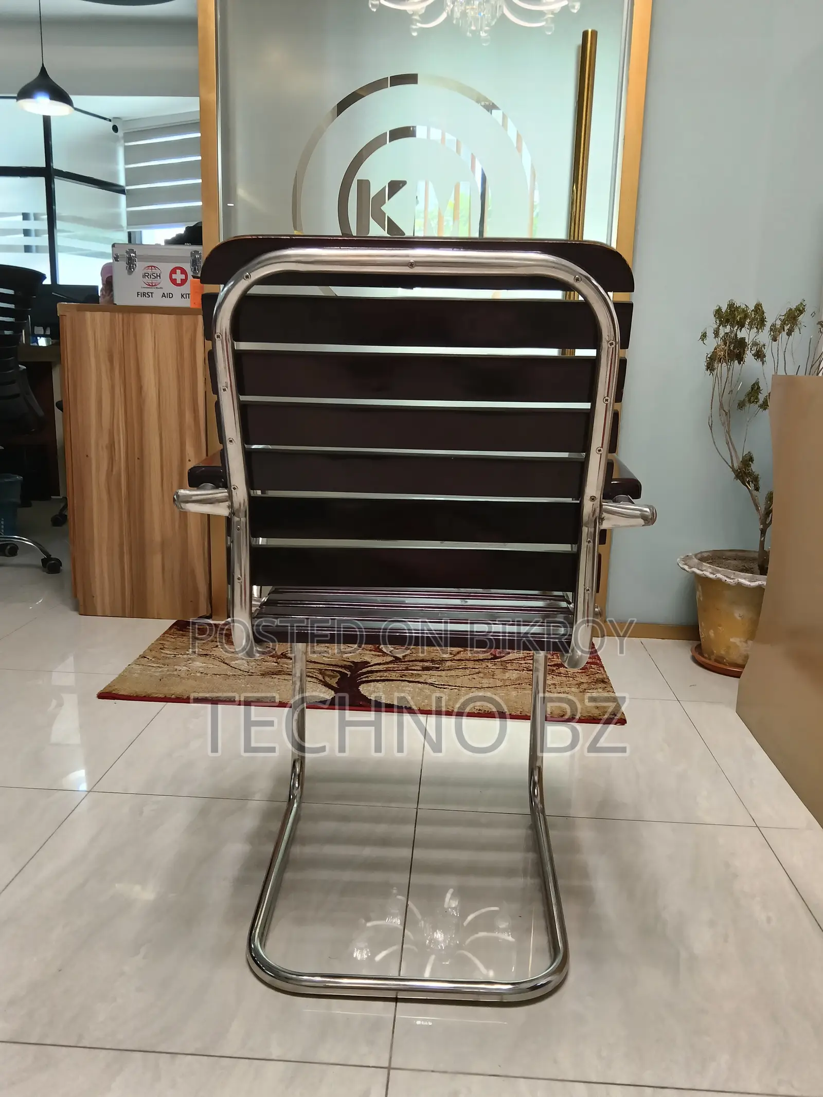 ডিলাক্স সিট ভিজিটর চেয়ার