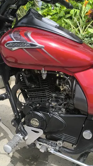 Bajaj Avenger 160 Street 2021 Red