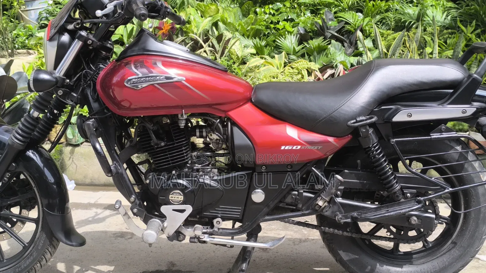 Bajaj Avenger 160 Street 2021 Red