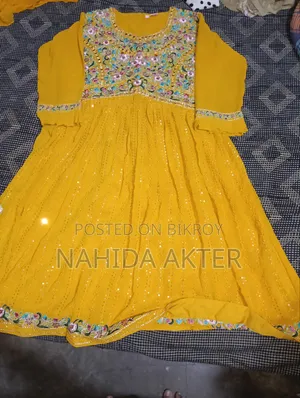 Women's Sara, Size 34