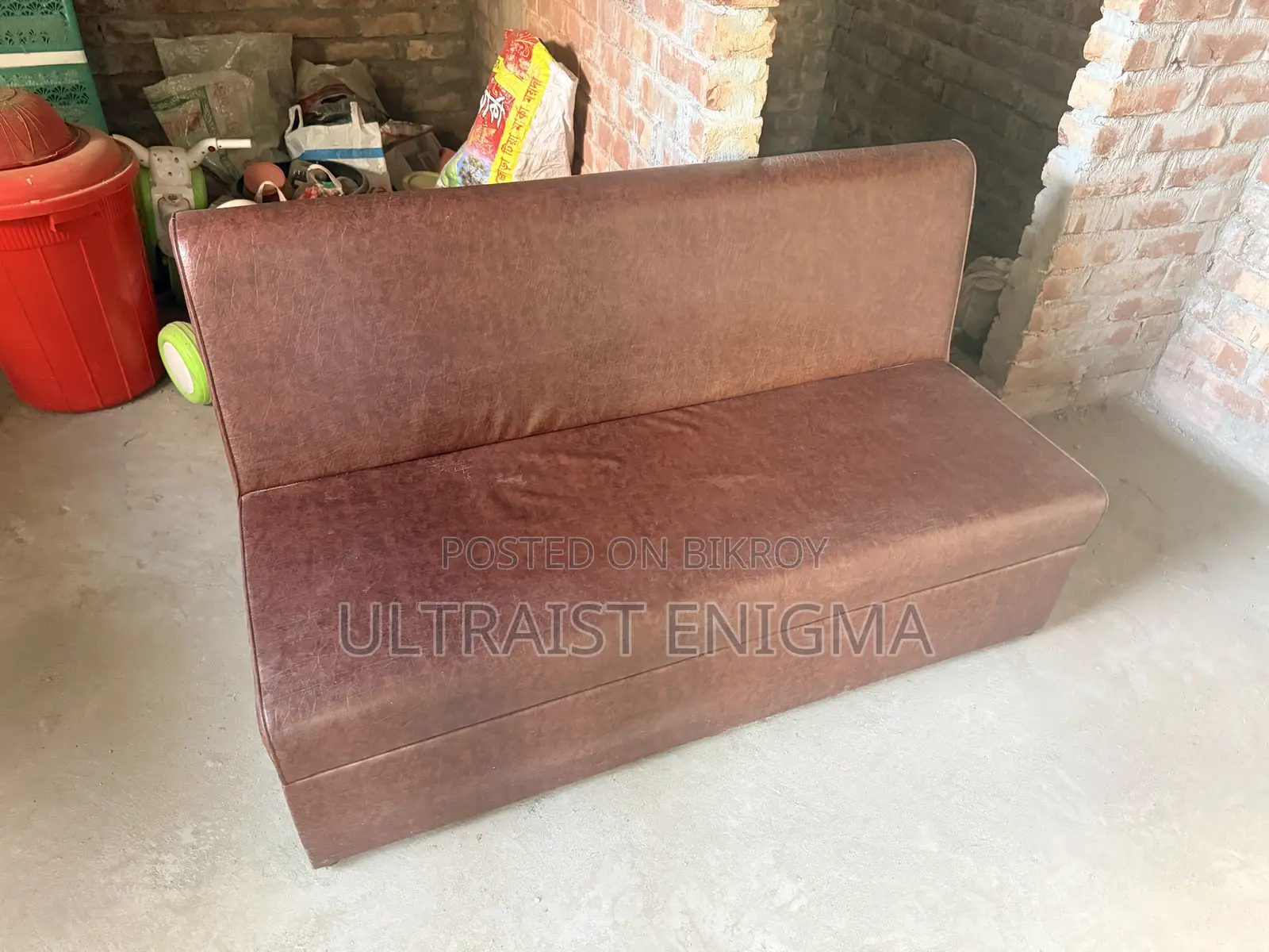 সোফা ৩ সিটার