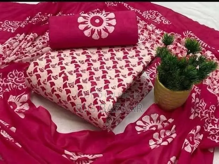  মোম বাটিক থ্রি-পিস 