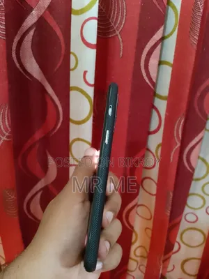 ওয়ানপ্লাস নর্ড ২ ৫জি ২৫৬ জিবি