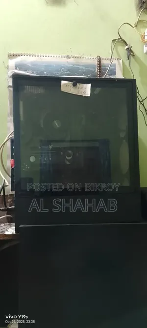 Desktop Computer 8GB AMD Ryzen 5 SSD 256GB