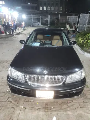 Nissan Sunny 2002 Black