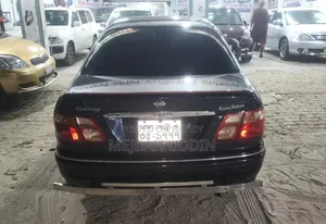Nissan Sunny 2002 Black