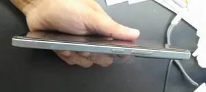 iQOO 128 GB