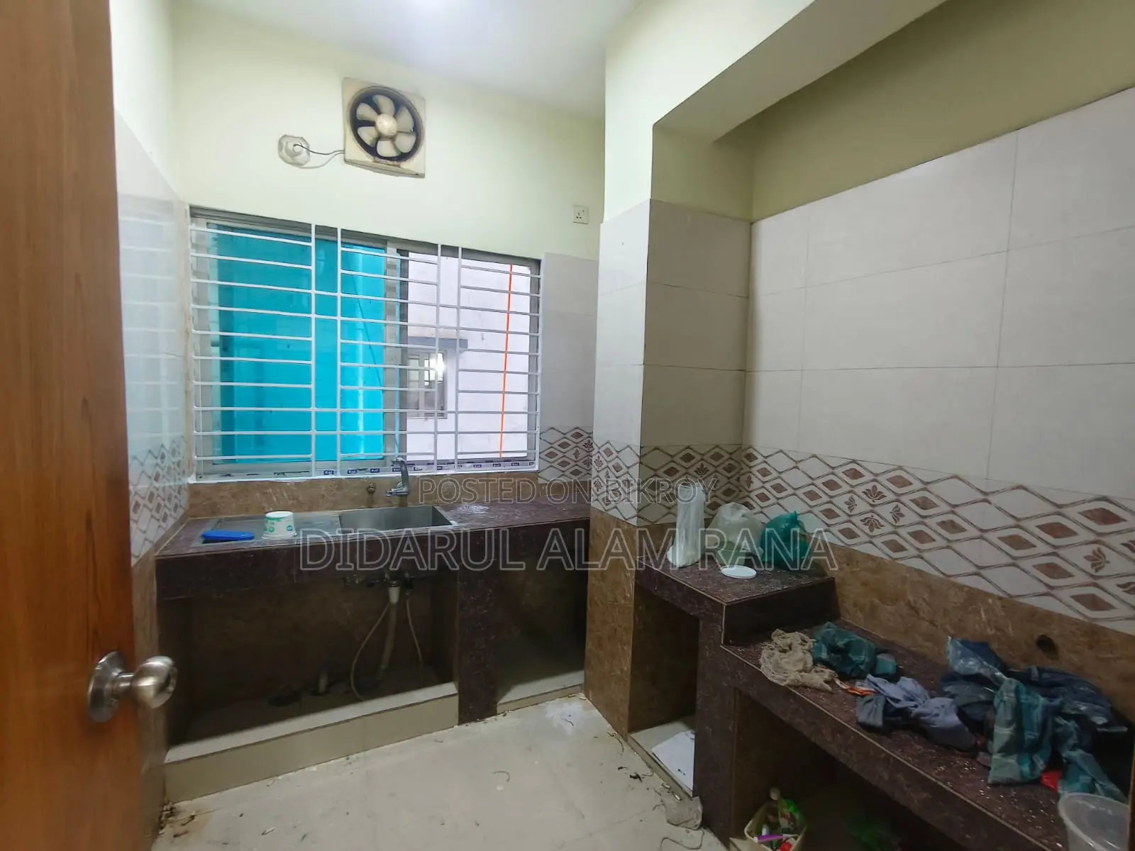 মোহাম্মদপুরে ৪ বেডরুমের অ্যাপার্টমেন্ট ভাড়ার জন্য
