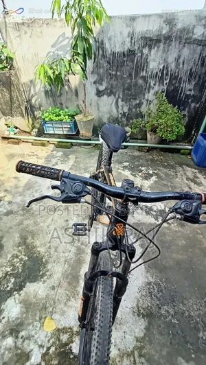 Venom Aluminum Cycle 26 Size