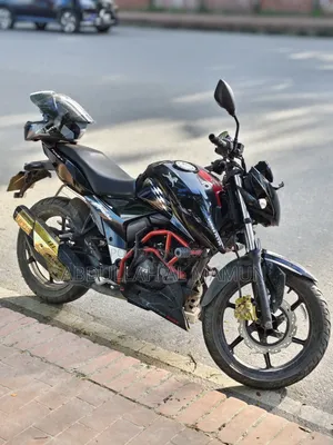 টিভিএস আপাচে আরটিআর ১৬০ ৪ভি ২০২০ কালো