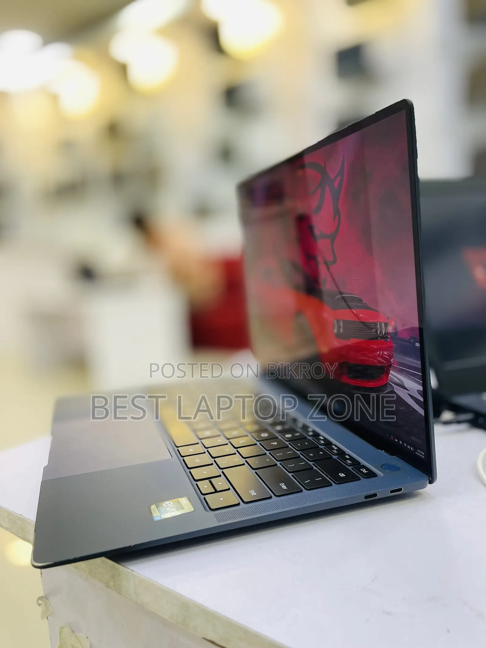 Huawei Laptop 16GB Intel Core i5 SSD 1TB