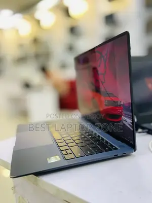 Huawei Laptop 16GB Intel Core i5 SSD 1TB