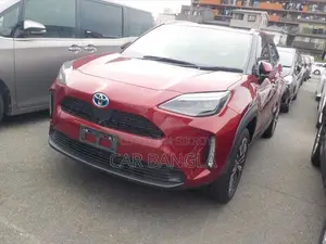 Toyota Yaris Cross 2021 Red
