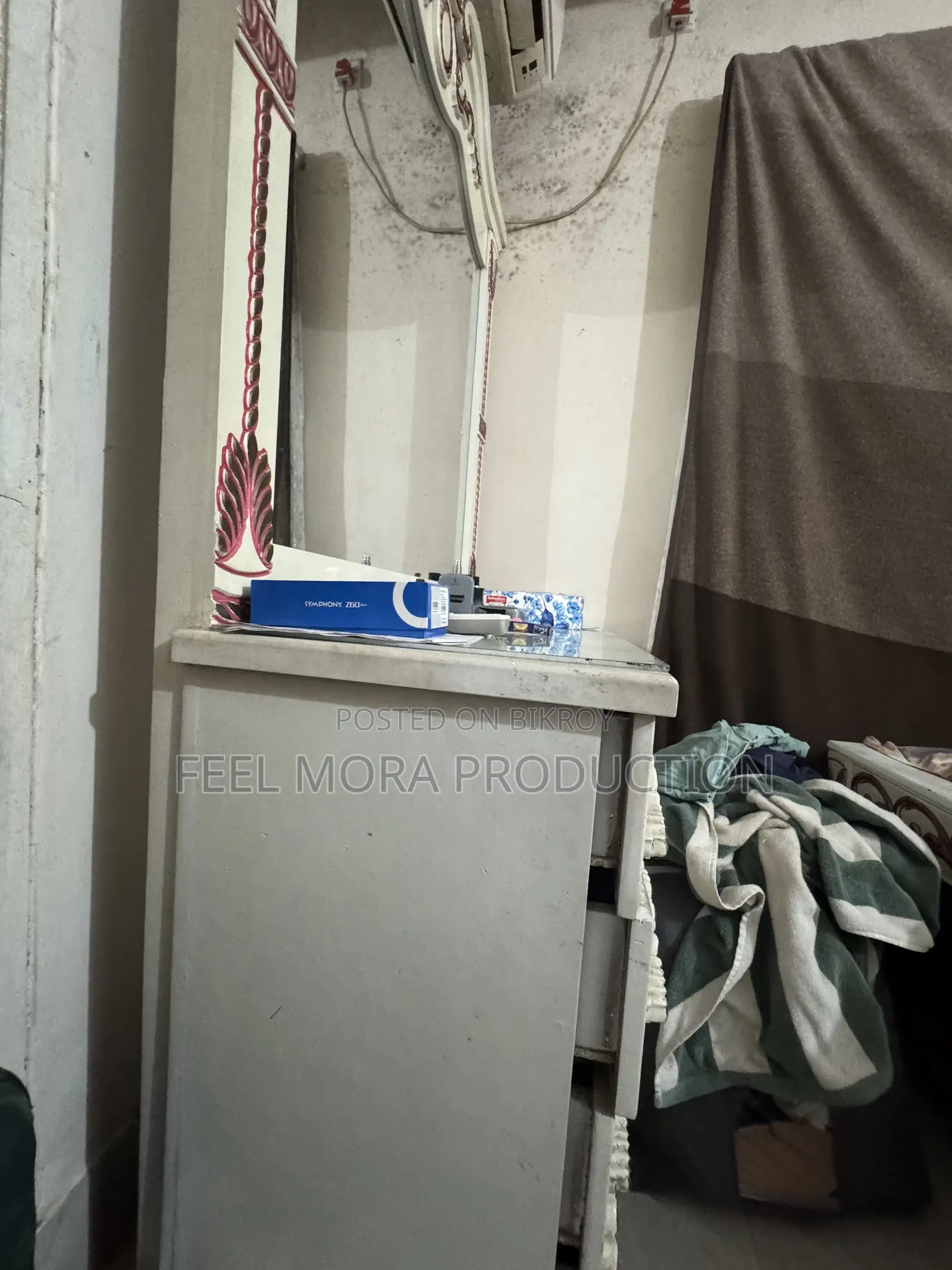 মালয়েশিয়ান উডের কিং সাইজ খাট বিক্রি করা হবে!