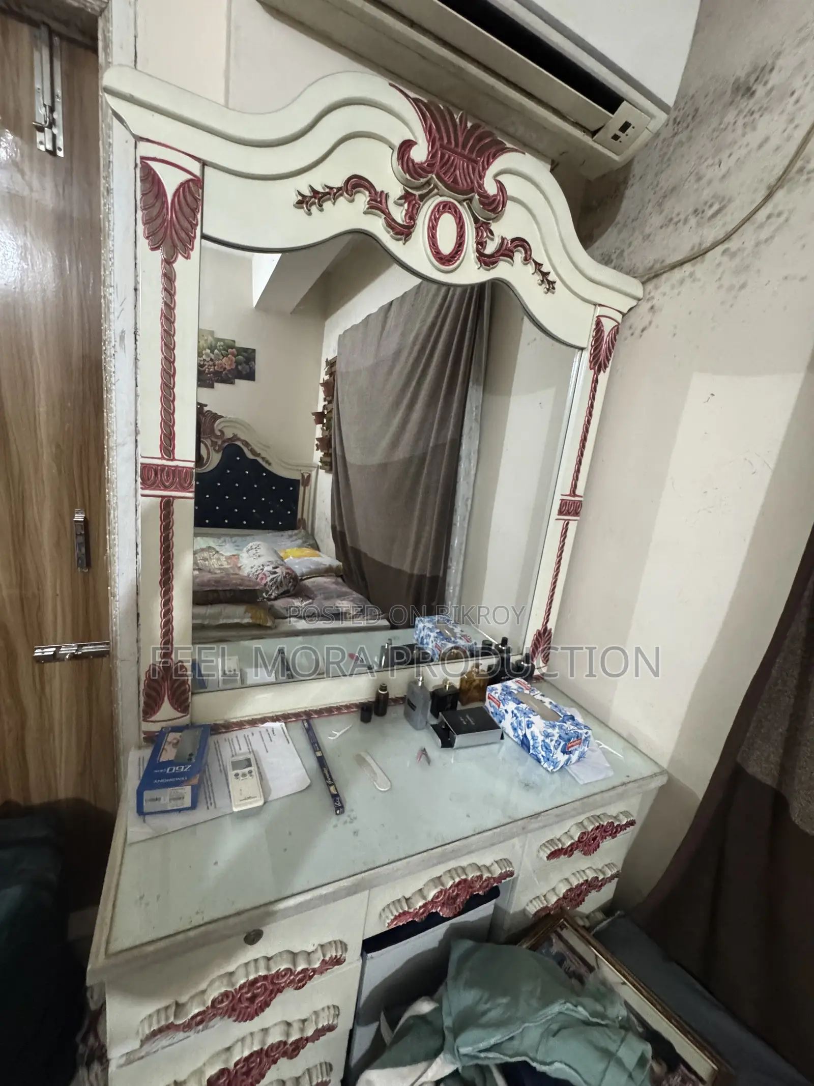 মালয়েশিয়ান উডের কিং সাইজ খাট বিক্রি করা হবে!