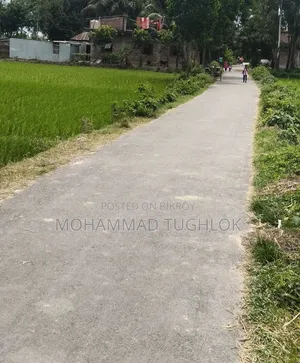 রাস্তার পাশে ৬১ শতক জায়গা বিক্রয় হবে