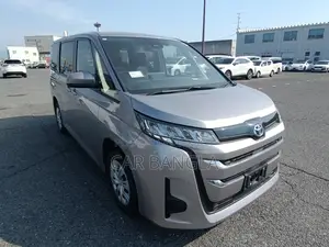 Toyota Noah 2022 Gray