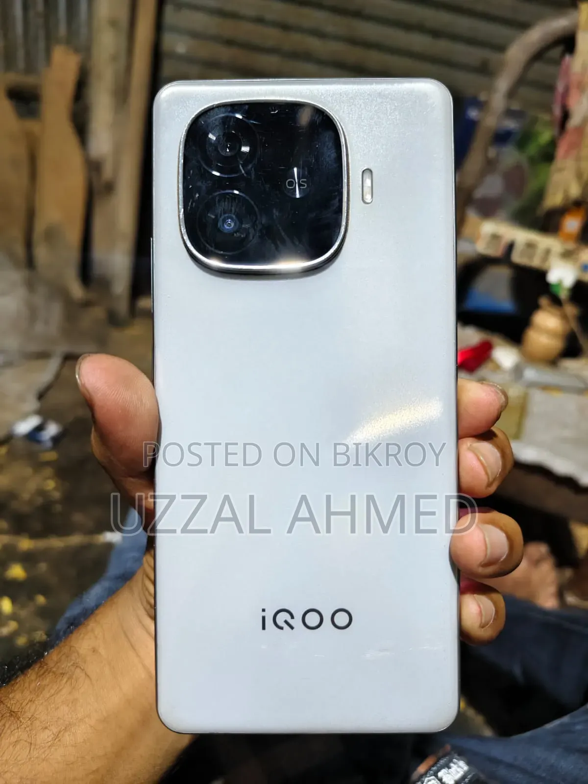 Vivo iQOO Neo 10R 128 GB Silver