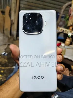 Vivo iQOO Neo 10R 128 GB Silver