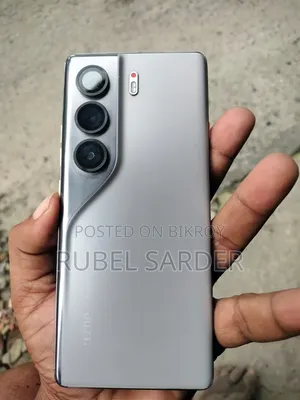 টেকনো ক্যামন ৪০ প্রো ৪জি ২৫৬ জিবি হোয়াইট