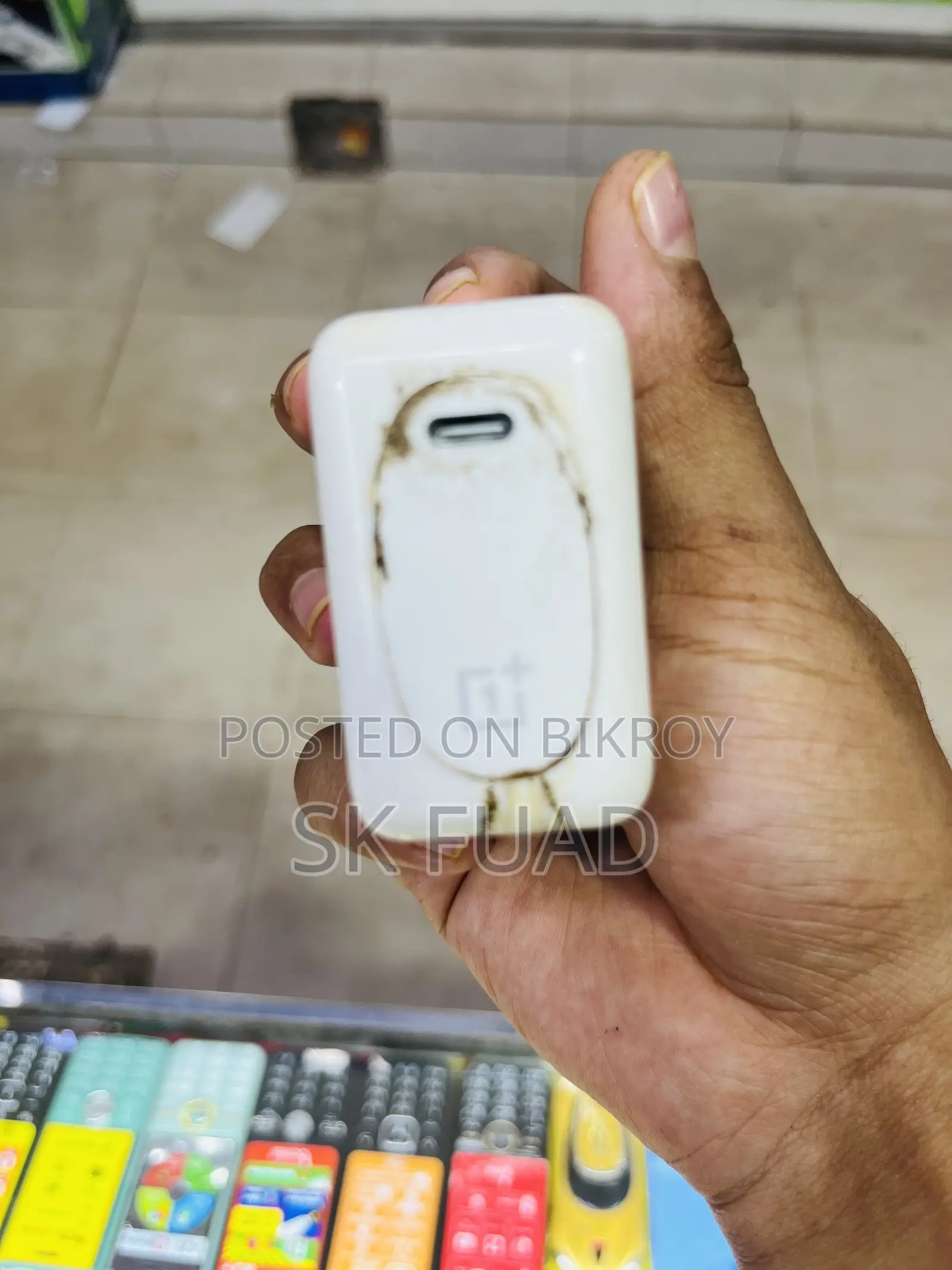 OnePlus Charger