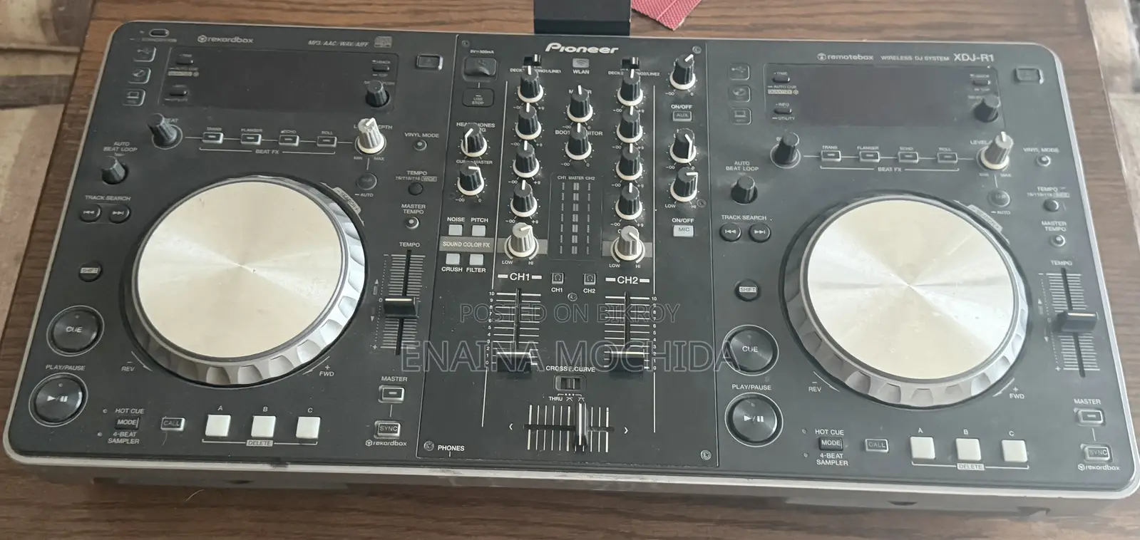 Pioneer XDJ R1