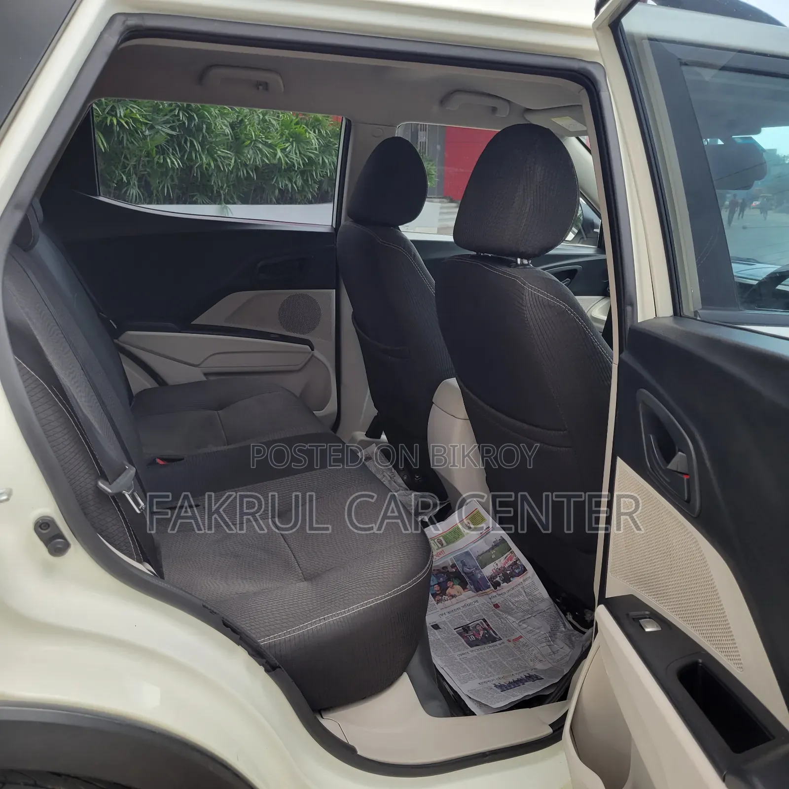 Mahindra XUV500 2020 Pearl