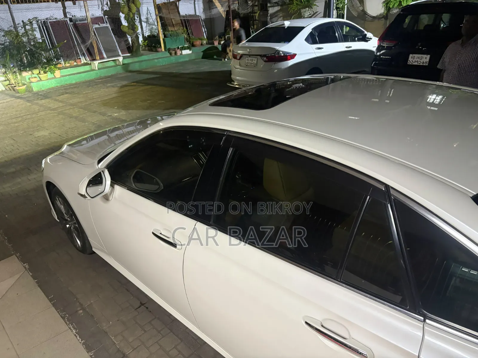 Toyota Crown 2019 White