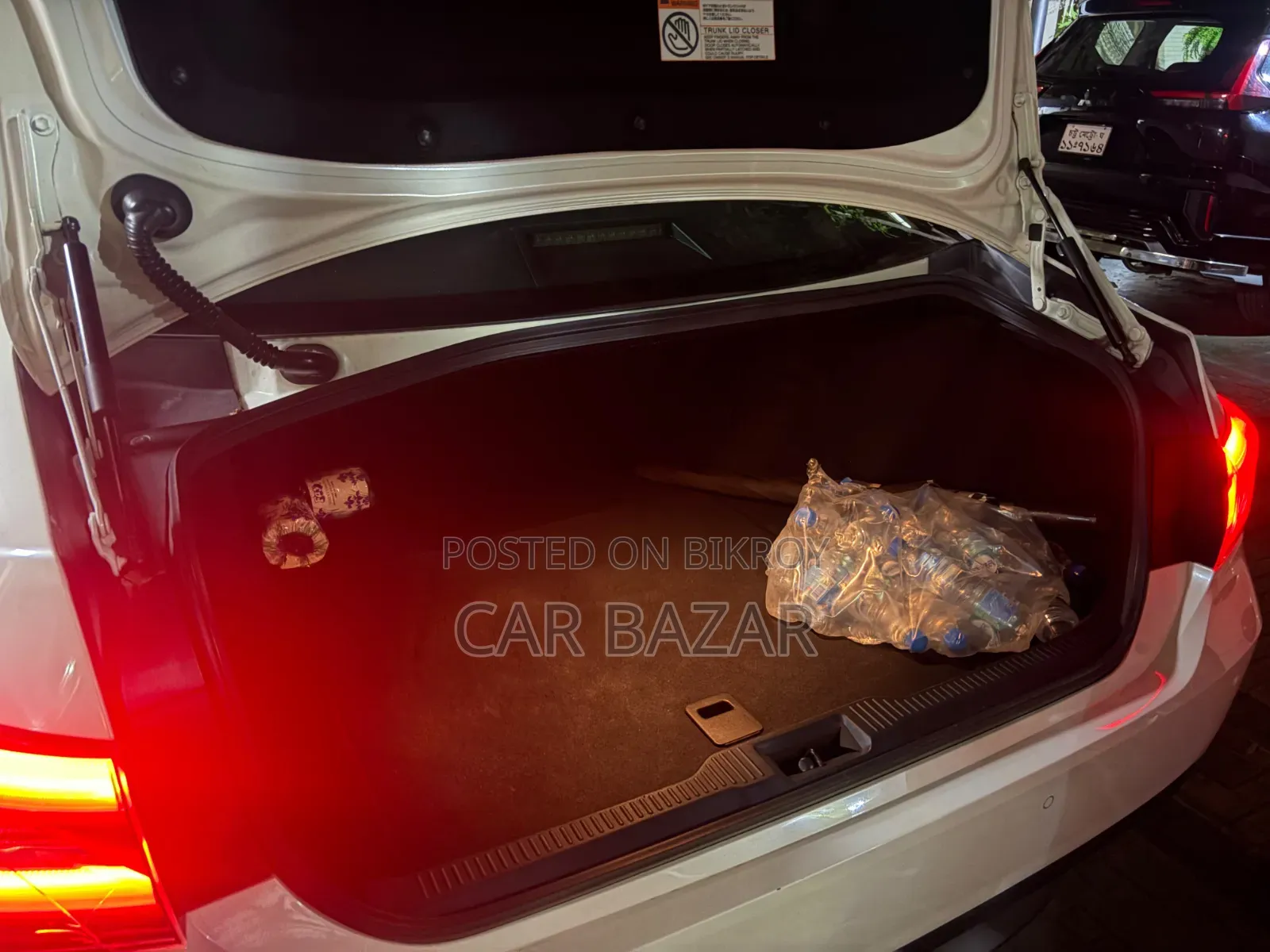 Toyota Crown 2019 White