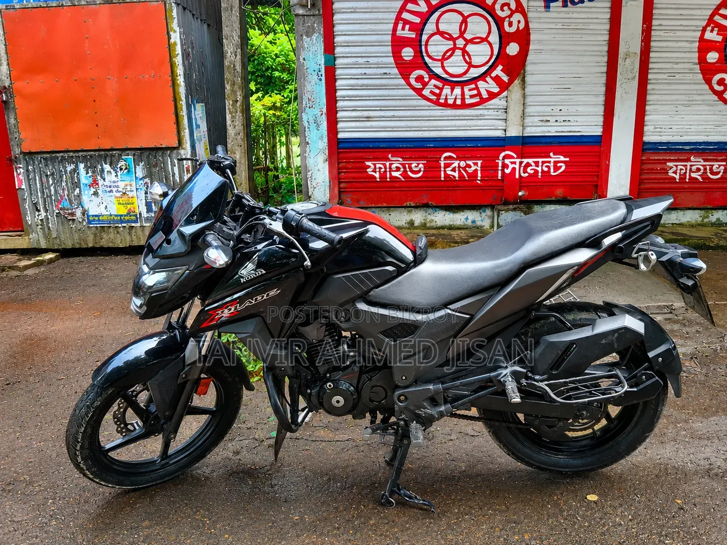 হোন্ডা এক্স-ব্লেড ১৬০ ২০২০ ব্ল্যাক