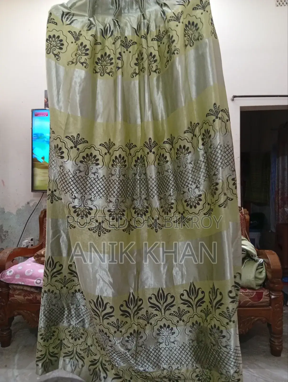 12 Pcs Curtains