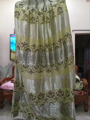 12 Pcs Curtains