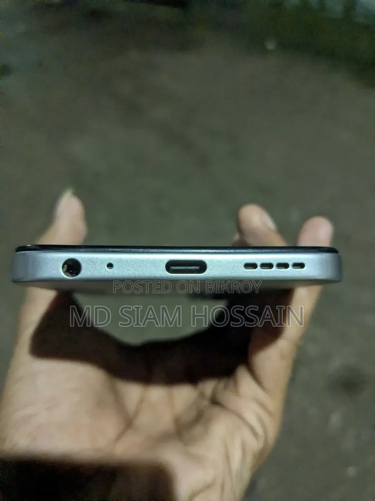 Infinix Hot 60i 128 GB Silver