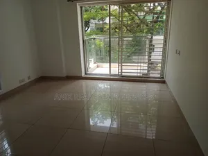 বরিধারার অনিক রিয়েল এস্টেটে ৪-বেডরুমের অ্যাপার্টমেন্ট ভাড়ার জন্য