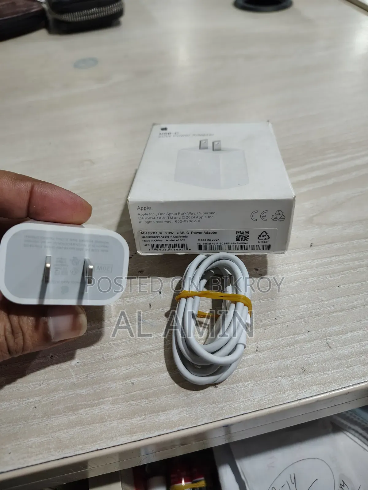 Apple 20 Watt Charger