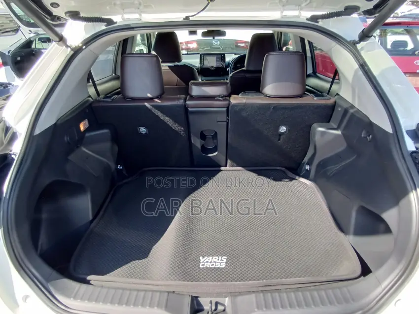 Toyota Yaris Cross 2021 Pearl