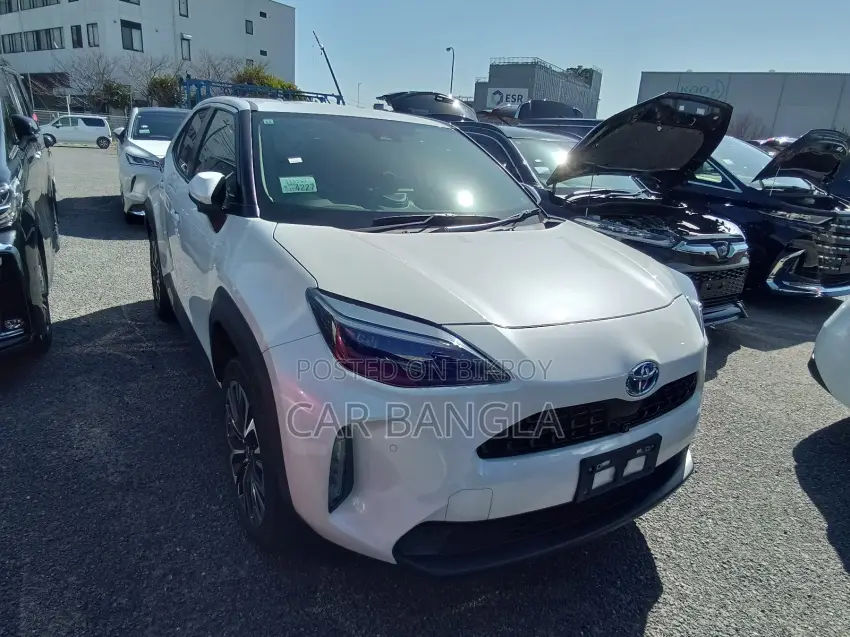 Toyota Yaris Cross 2021 Pearl