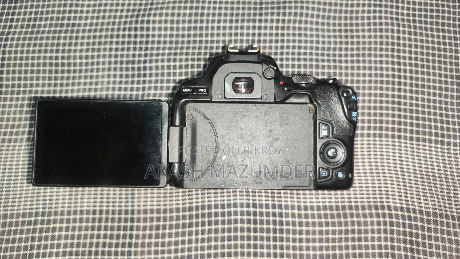 200D Mark II 18-135mm Lens and 50mm Lens
