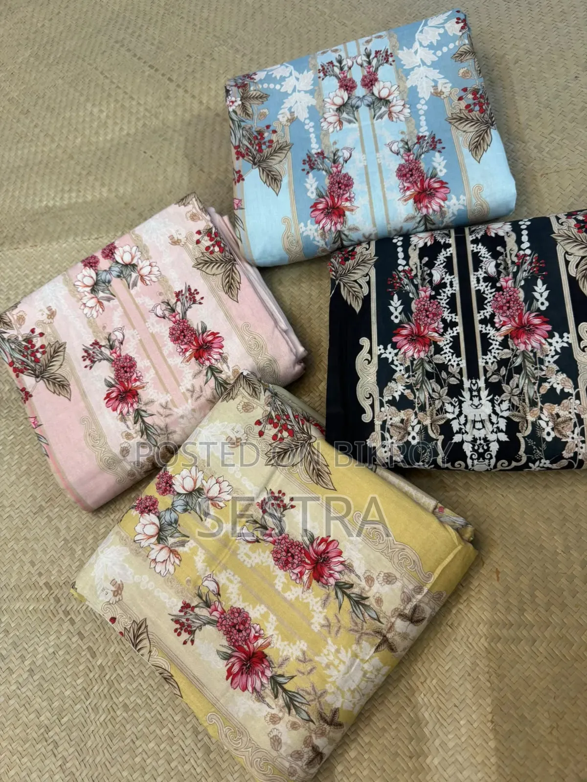 Very high quality three-piece. Captivating digitally printed.