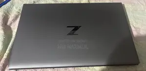 Laptop HP ZBook Firefly G8 16GB Intel Core i7 SSD 256GB