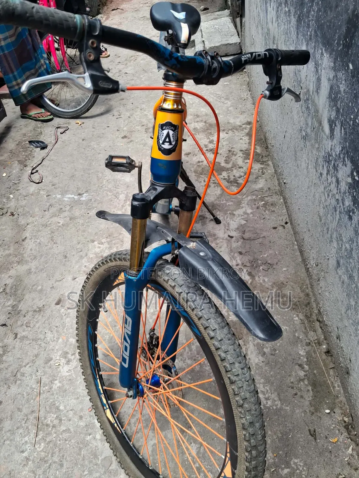 এভন মডেলের একটি সাইকেল বিক্রি হবে