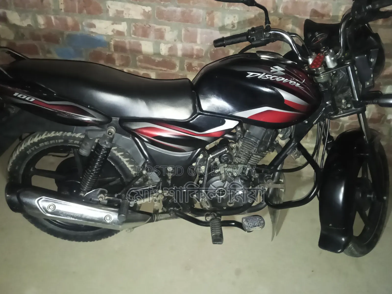 Bajaj Discover 100 2011 Black