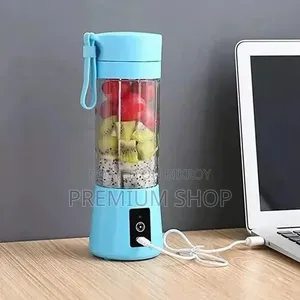 Portable USB Rechargeable Mini Electric Fruit Juicer Blender Bottle
